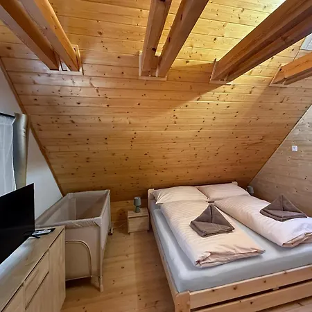 Family House Lipno - Ferienhaus Slupecna
